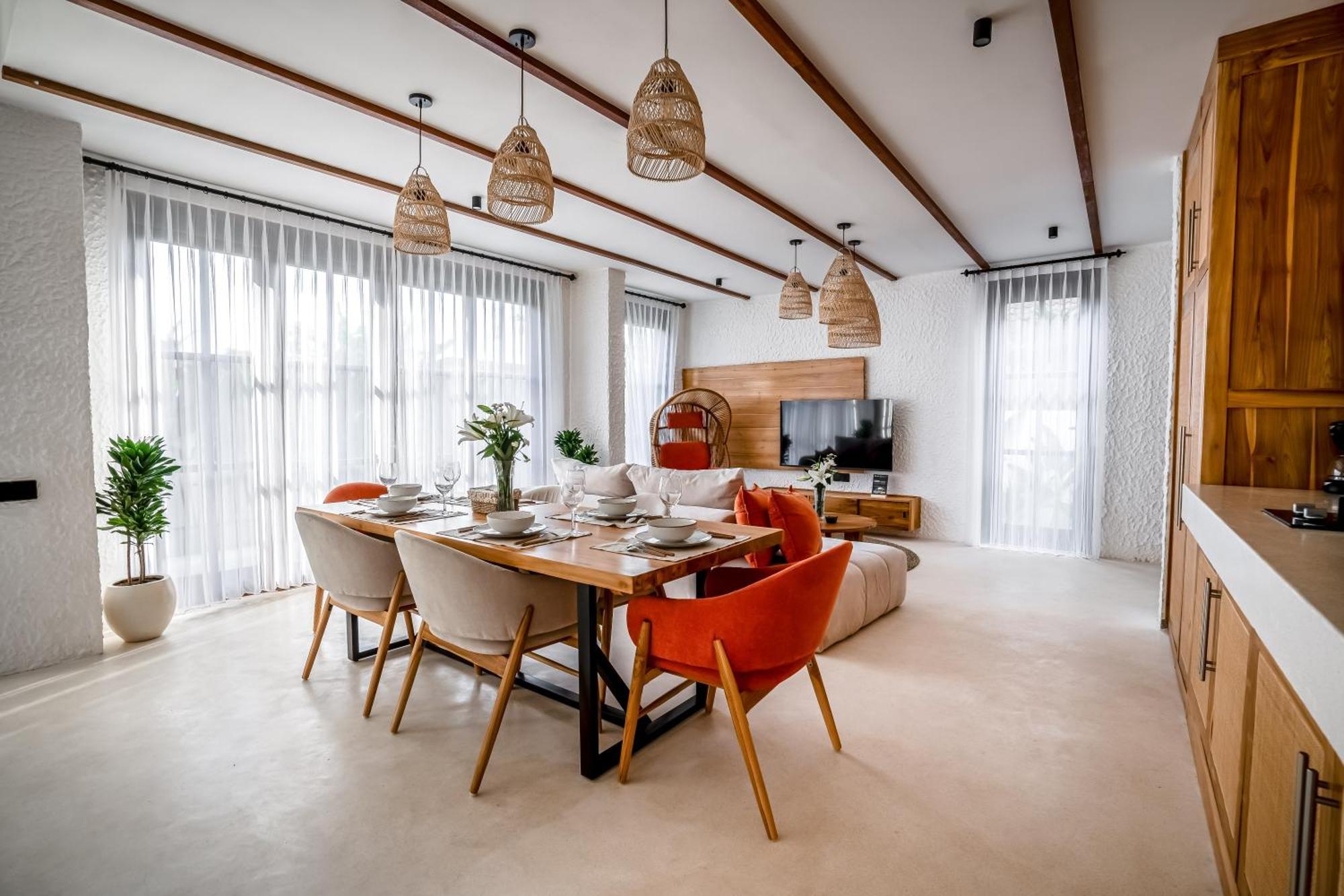 Villa Tropical Tribe By Evdekimi